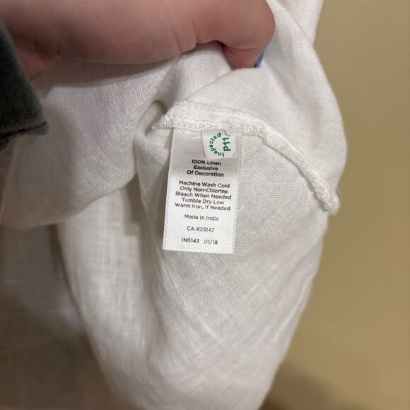 Talbots 100% Linen White Crochet Lace V Neckline Tank Petite Large - Picture 6 of 7